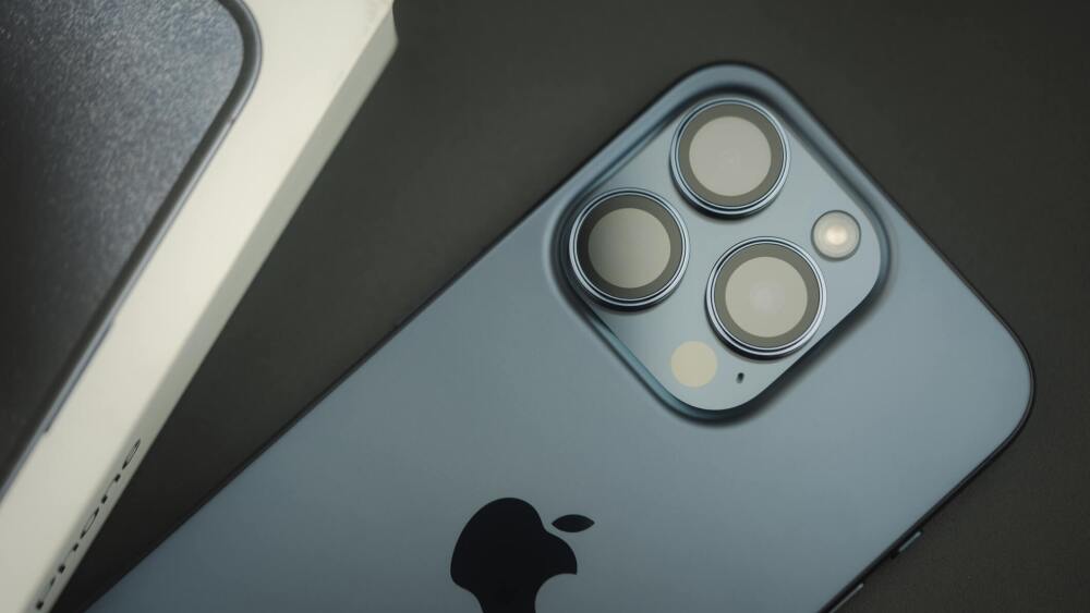 iPhone